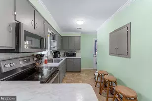 54 W Henrietta St, Smithsburg, MD 21783 - Photo 6