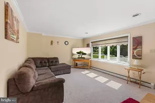 54 W Henrietta St, Smithsburg, MD 21783 - Photo 2