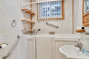 208 Fulton St, Hancock, MD 21750 - Photo 18