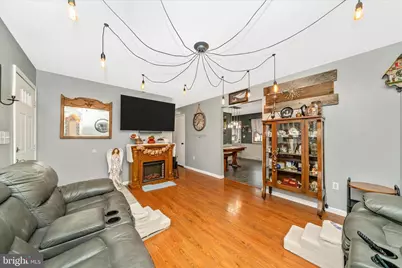 1108 W Irvin Avenue W, Hagerstown, MD 21742 - Photo 6