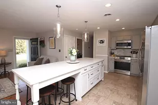 22107 Beaverbrook Dr, Smithsburg, MD 21783 - Photo 16