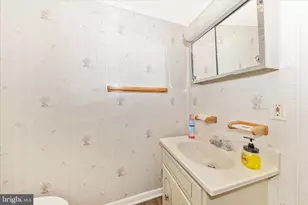 108 S Main Street S, Boonsboro, MD 21713 - Photo 16