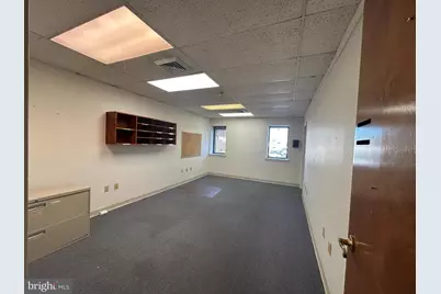 329 Antietam E, Hagerstown, MD 21740 - Photo 14