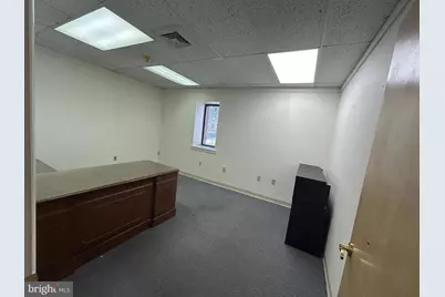 329 Antietam E, Hagerstown, MD 21740 - Photo 16