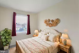 1349 Cedarwood Dr, Hagerstown, MD 21742 - Photo 14