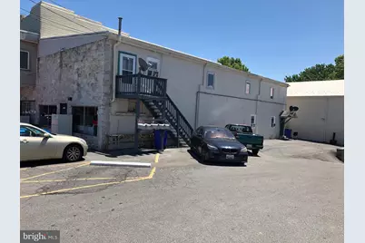 1017 W Washington 1007-1021 Street #2N, Hagerstown, MD 21740 - Photo 2