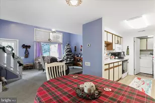 1672 Woodlands Run, Hagerstown, MD 21742 - Photo 10