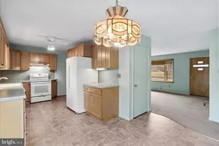 11812 Pheasant Trail, Hagerstown, MD 21742 - Photo 8