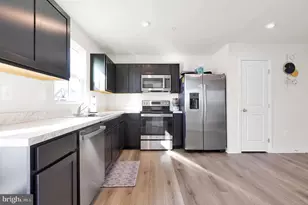 71 Charlotte St, Hagerstown, MD 21740 - Photo 8