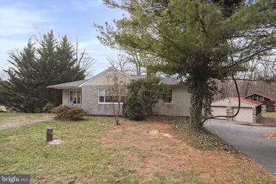 9714 Crystal Falls Drive, Hagerstown, MD 21740 - Photo 4