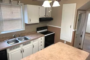 232 E Irvin, Hagerstown, MD 21742 - Photo 4