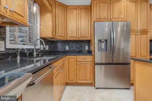 11 Funkstown Rd, Hagerstown, MD 21740 - Photo 12