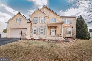 19338 Paradise Manor Dr, Hagerstown, MD 21742 - Photo 2