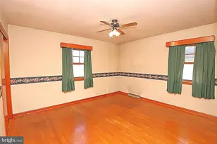 9635 Sharpsburg Pike, Hagerstown, MD 21740 - Photo 14