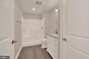 13948 Patriot Way, Hagerstown, MD 21740 - Photo 20