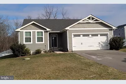 2 Charlotte Street, Hagerstown, MD 21740 - Photo 1