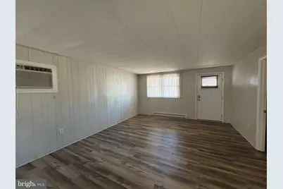 1056 Dual Place #4, Hagerstown, MD 21740 - Photo 4