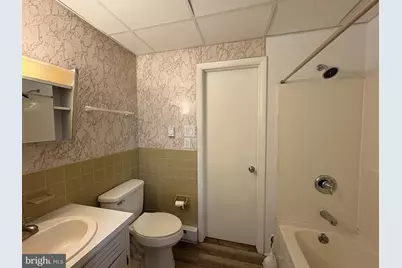 1056 Dual Place #4, Hagerstown, MD 21740 - Photo 6