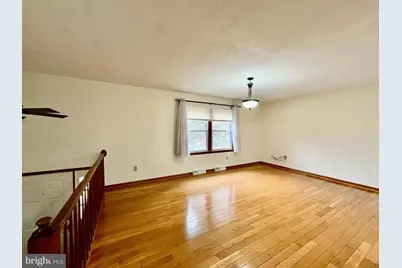 17824 Greentree Lane, Hagerstown, MD 21740 - Photo 4