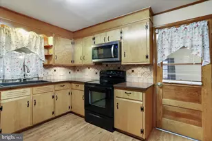 11905 Dormayne Dr, Hagerstown, MD 21742 - Photo 16