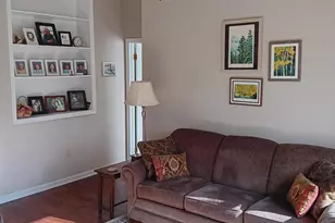 1057 Matthew Ct, Hagerstown, MD 21742 - Photo 8