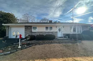 13823 Distant View Ave, Maugansville, MD 21767 - Photo 1