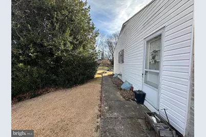 13823 Distant View Avenue, Maugansville, MD 21767 - Photo 12