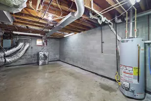 1056 Valleybrook Dr, Hagerstown, MD 21742 - Photo 38