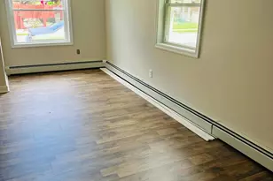 9 E Poplar St, Funkstown, MD 21734 - Photo 4