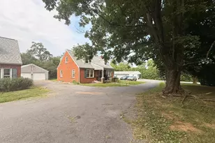 9947 Crossfield Rd, Hagerstown, MD 21740 - Photo 8