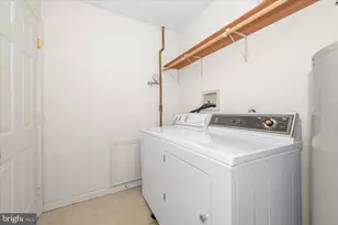931 W Irvin Ave, Hagerstown, MD 21742 - Photo 32