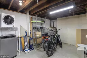 11907 Wesley Dr, Hagerstown, MD 21742 - Photo 30