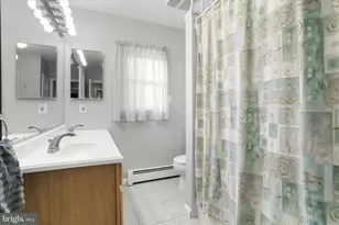 11907 Wesley Dr, Hagerstown, MD 21742 - Photo 18