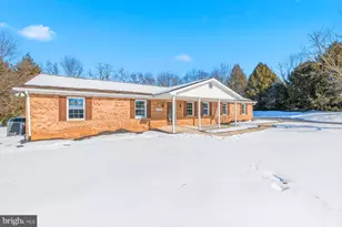 10229 Mar Rock Dr, Hagerstown, MD 21740 - Photo 4