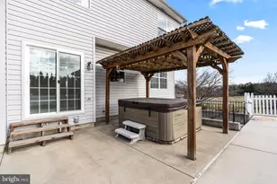 18003 Knoll Dr, Fairplay, MD 21733 - Photo 10