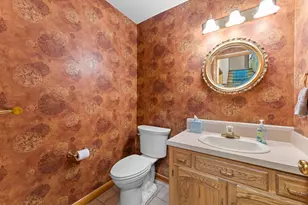 18903 Manchester Dr, Hagerstown, MD 21742 - Photo 10