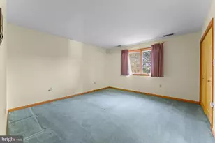 18903 Manchester Dr, Hagerstown, MD 21742 - Photo 54