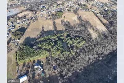 Walnut Point W, Hagerstown, MD 21740 - Photo 42