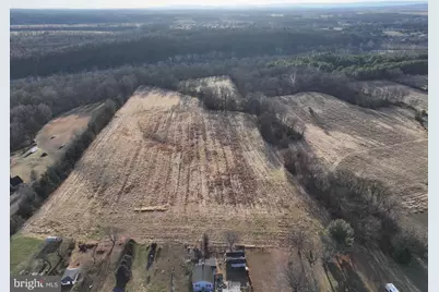 Walnut Point W, Hagerstown, MD 21740 - Photo 32