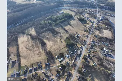 Walnut Point W, Hagerstown, MD 21740 - Photo 6