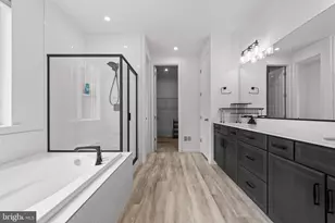 12313 Gemstone Dr, Hagerstown, MD 21740 - Photo 14