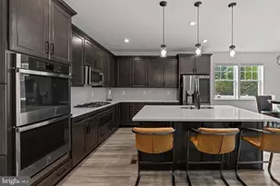 12313 Gemstone Dr, Hagerstown, MD 21740 - Photo 8