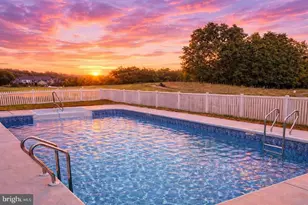 9354 Drumman Dr, Hagerstown, MD 21740 - Photo 6