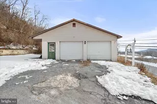 212 Terrace St, Hancock, MD 21750 - Photo 30