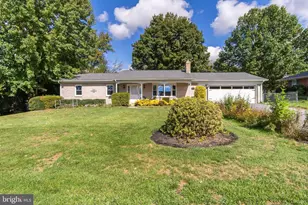 8 Brightwood Dr, Hagerstown, MD 21740 - Photo 1