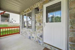 920 Frederick St, Hagerstown, MD 21740 - Photo 2