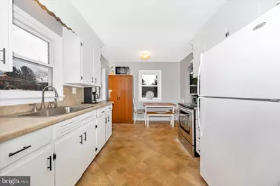 9711 Chapelwood Lane, Hagerstown, MD 21740 - Photo 16