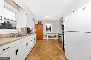 9711 Chapelwood Ln, Hagerstown, MD 21740 - Photo 16