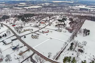 13638 Creek View Dr, Hagerstown, MD 21740 - Photo 1