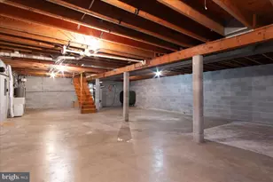 19103 Beacon Ln, Hagerstown, MD 21742 - Photo 28